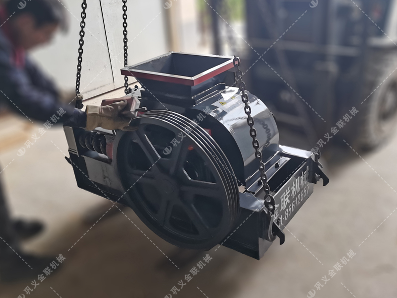 2PG250x250小型對輥破碎機(jī)發(fā)貨圖片_發(fā)往云南瑞麗_實(shí)驗室用 2PG250x250小型對輥破碎機(jī)發(fā)貨圖片_發(fā)往云南瑞麗_實(shí)驗室用