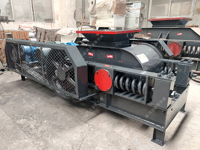 2PG610x400對輥破碎機(jī)發(fā)貨圖片_發(fā)往福建龍巖_鵝卵石制砂 2PG610x400對輥破碎機(jī)發(fā)貨圖片_發(fā)往福建龍巖_鵝卵石制砂